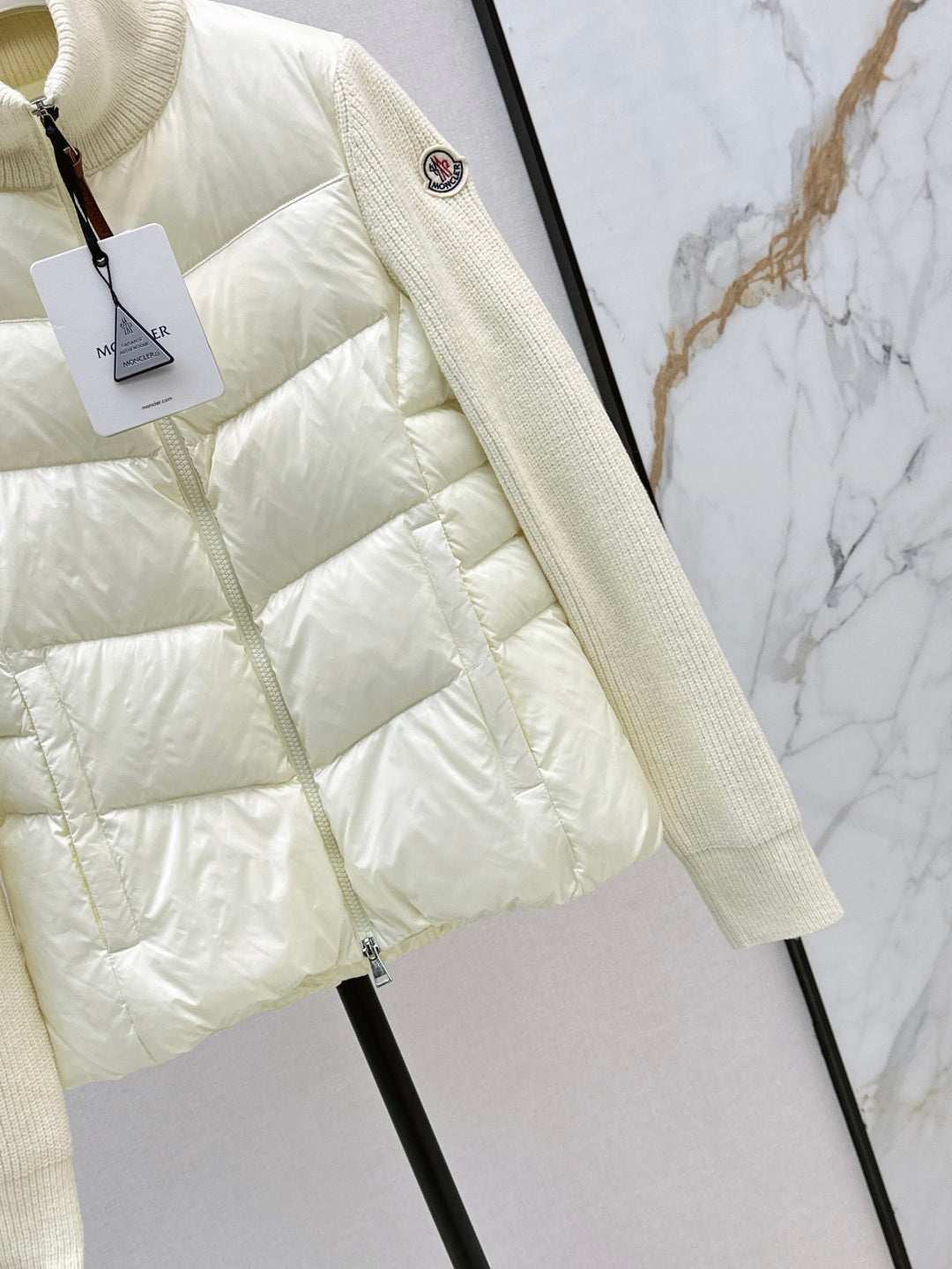 Monc 25fw down jacket