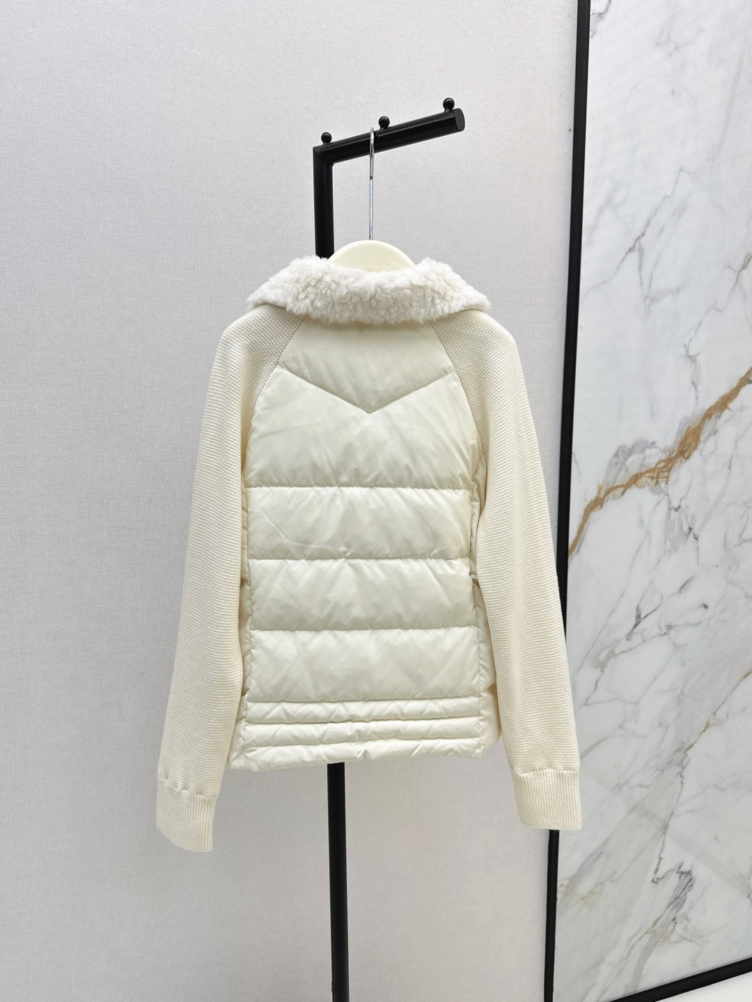 loro 25fw down jacket