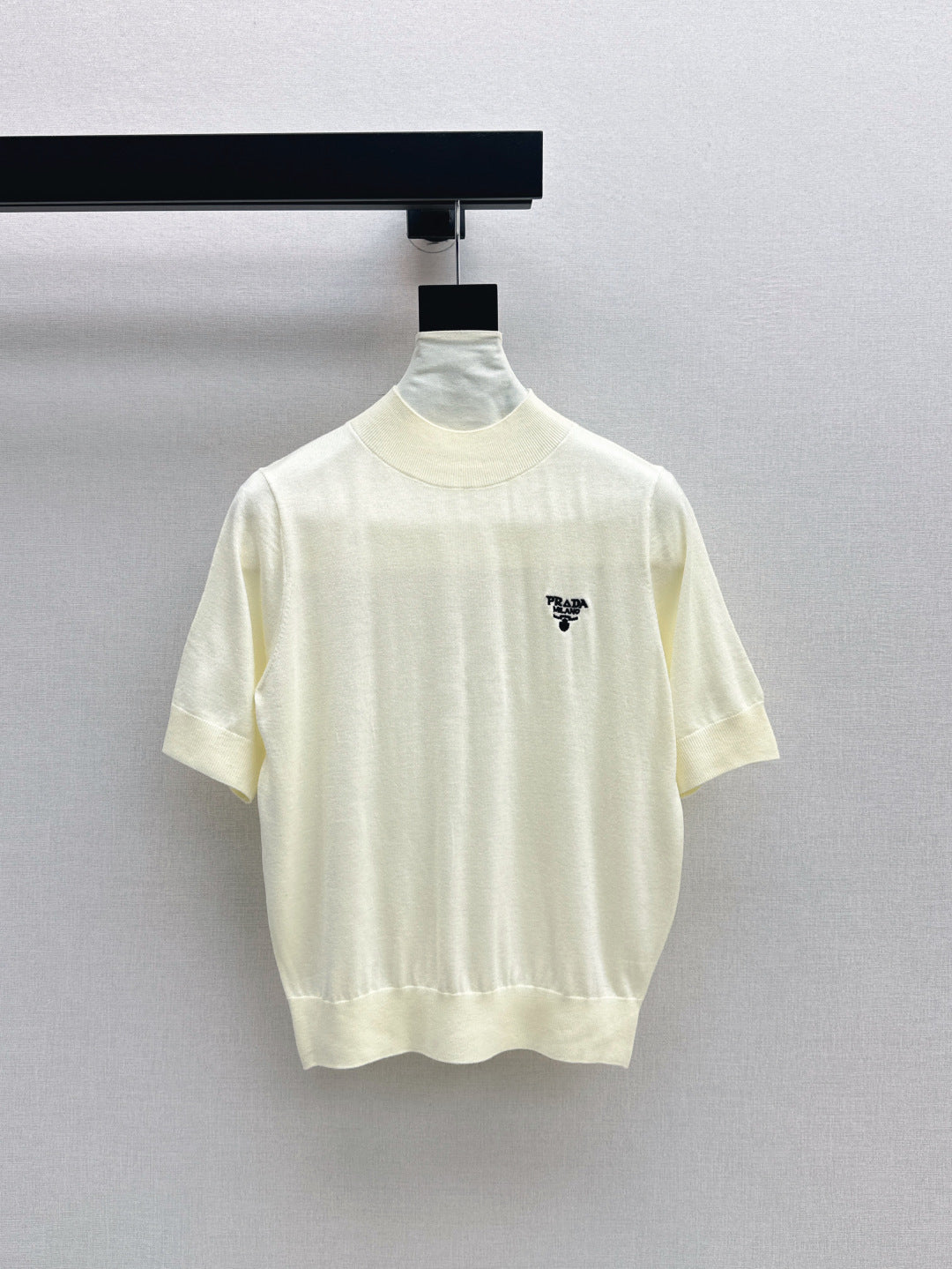 Pra 25fw knitted t-shirt