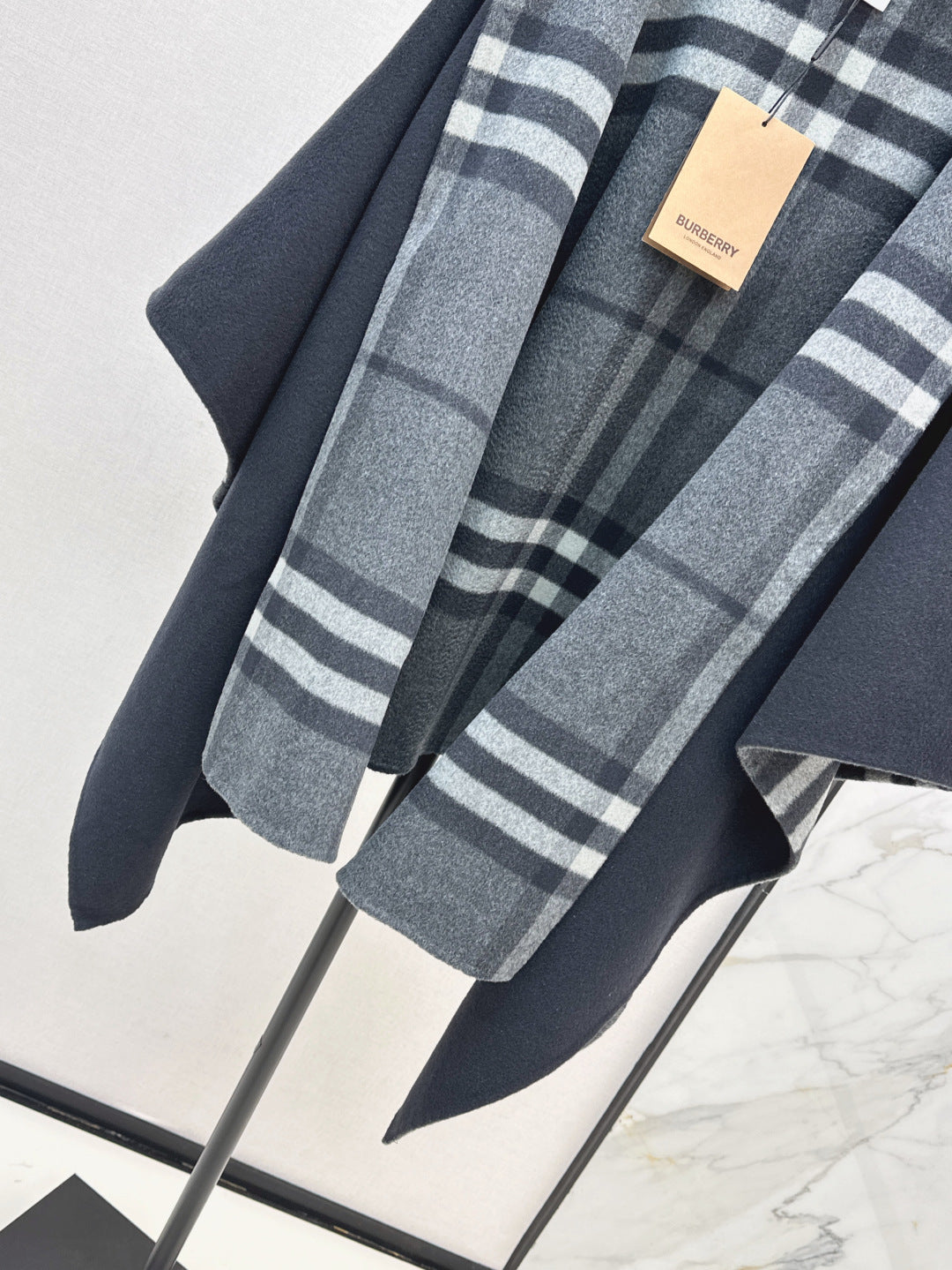 Burber 25fw reversible coat