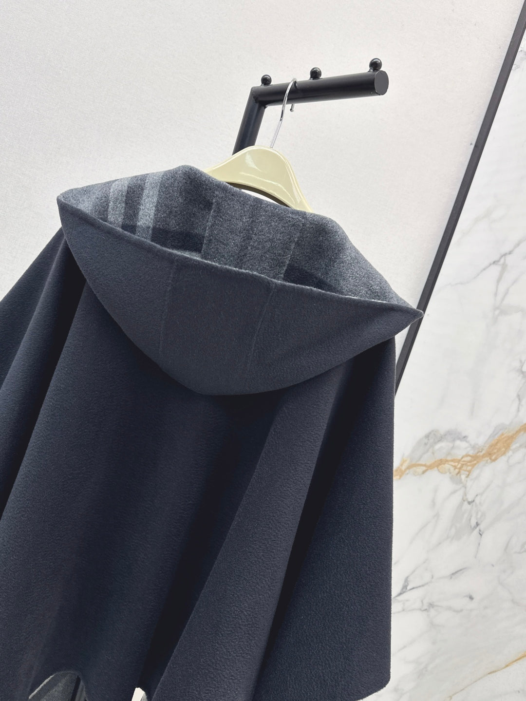 Burber 25fw reversible coat