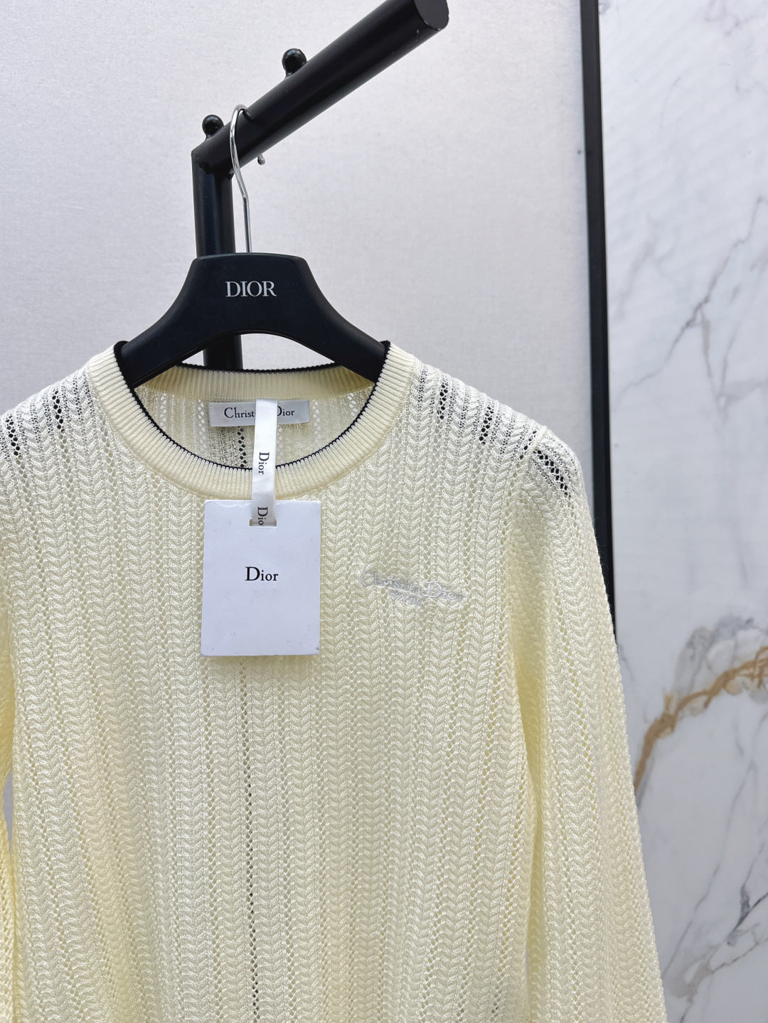 Loe 25fw knitted sweater