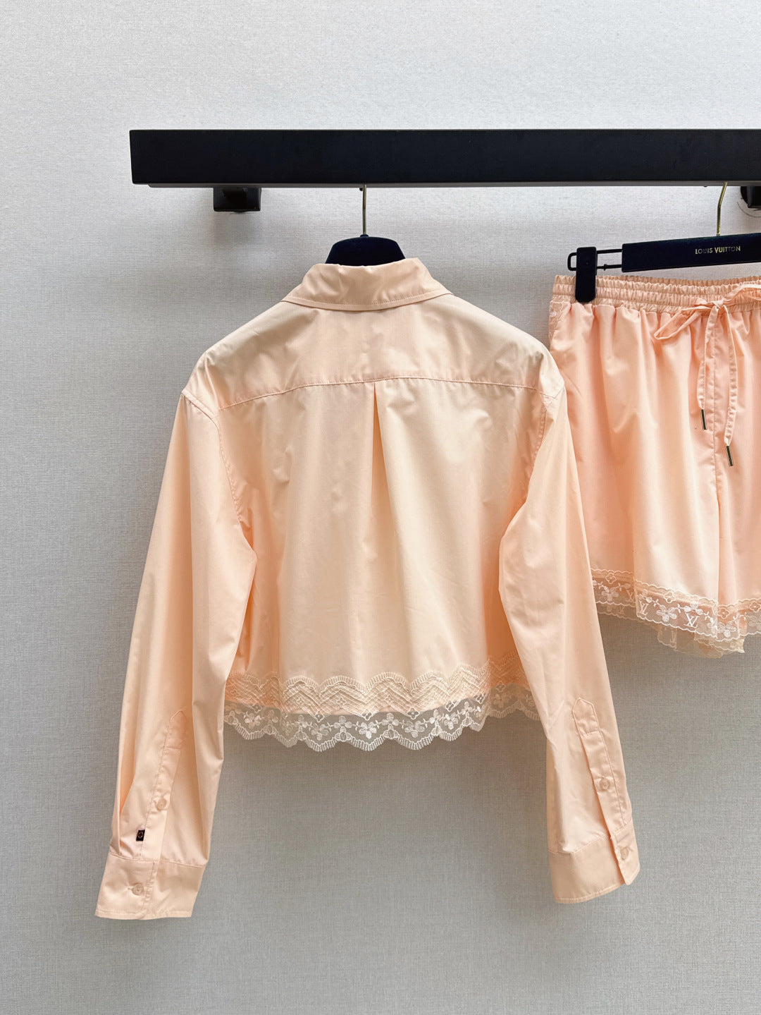 Louis 25fw lace suit