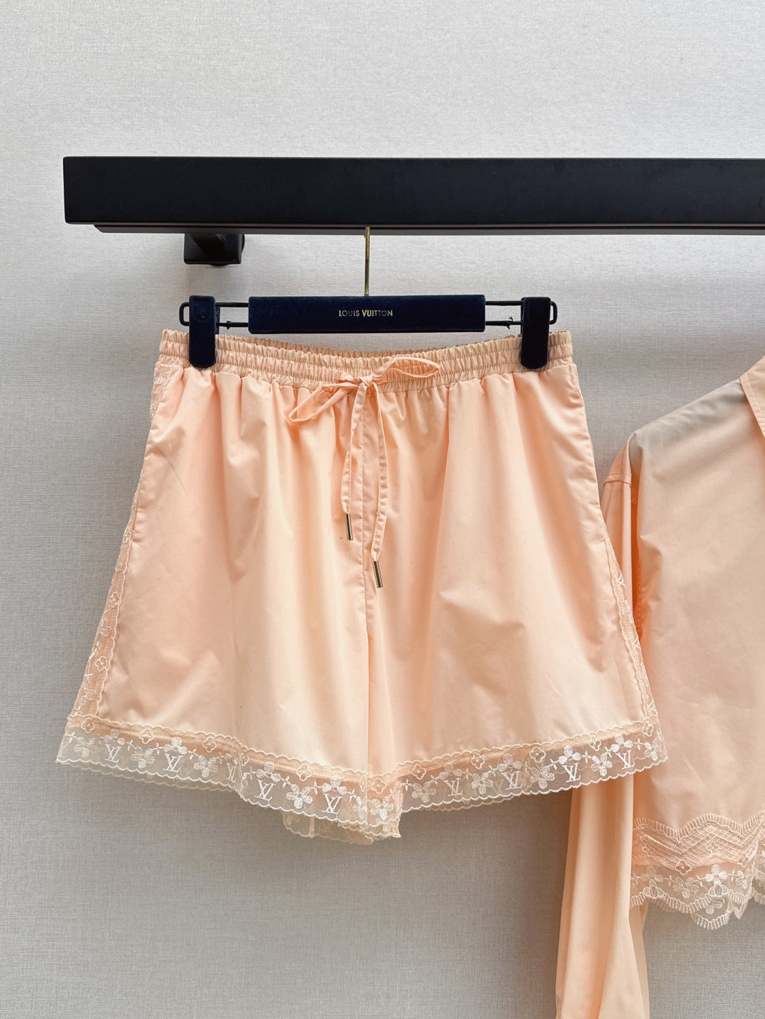 Louis 25fw lace suit