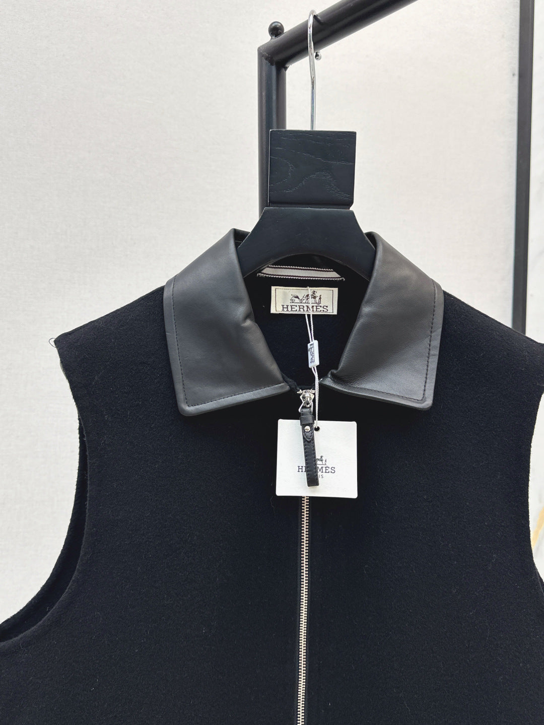 Herm 25fw wool vest