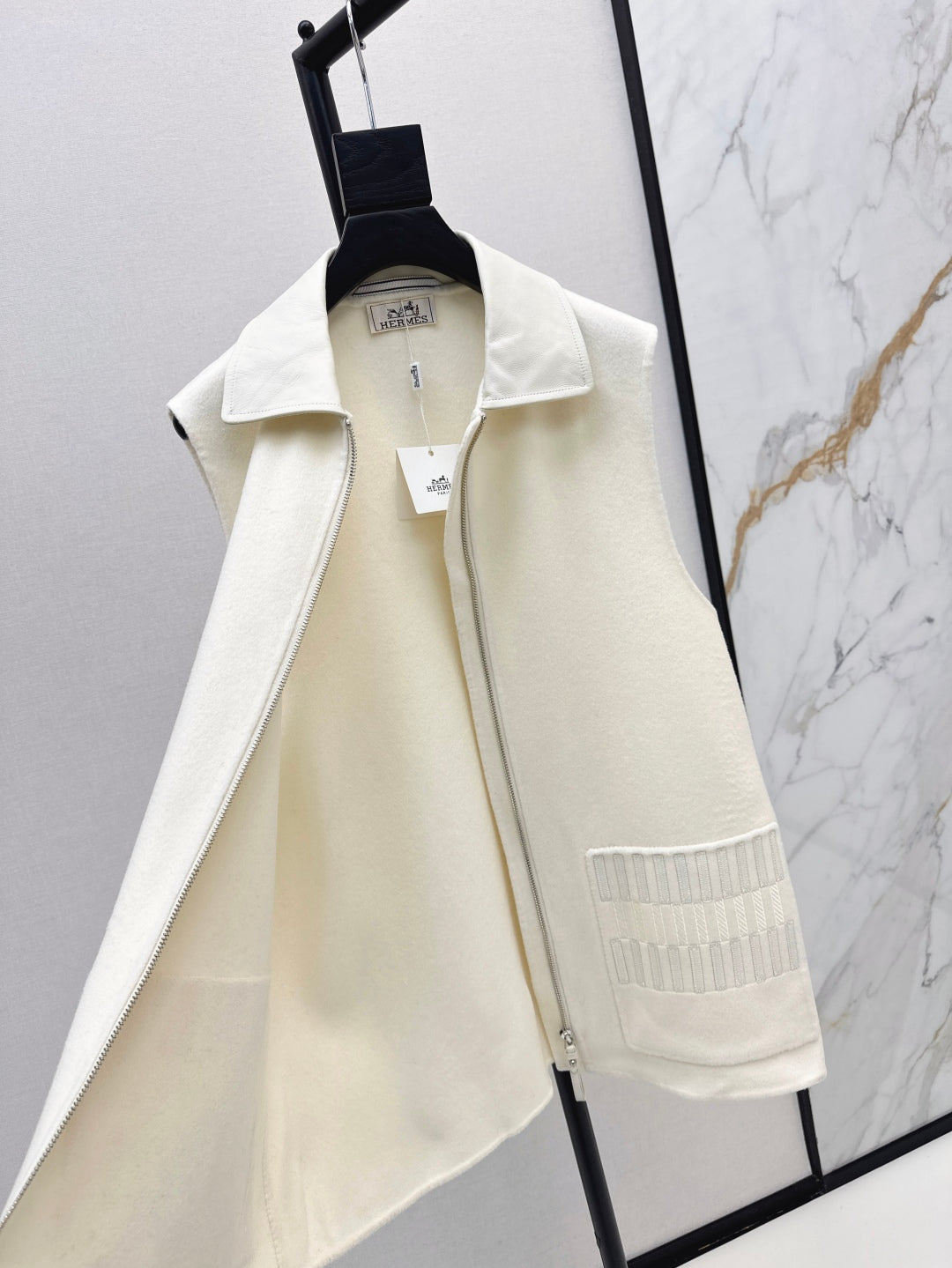 Herm 25fw wool vest