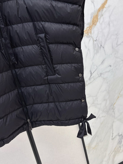 Max 25fw sleeveless down jacket