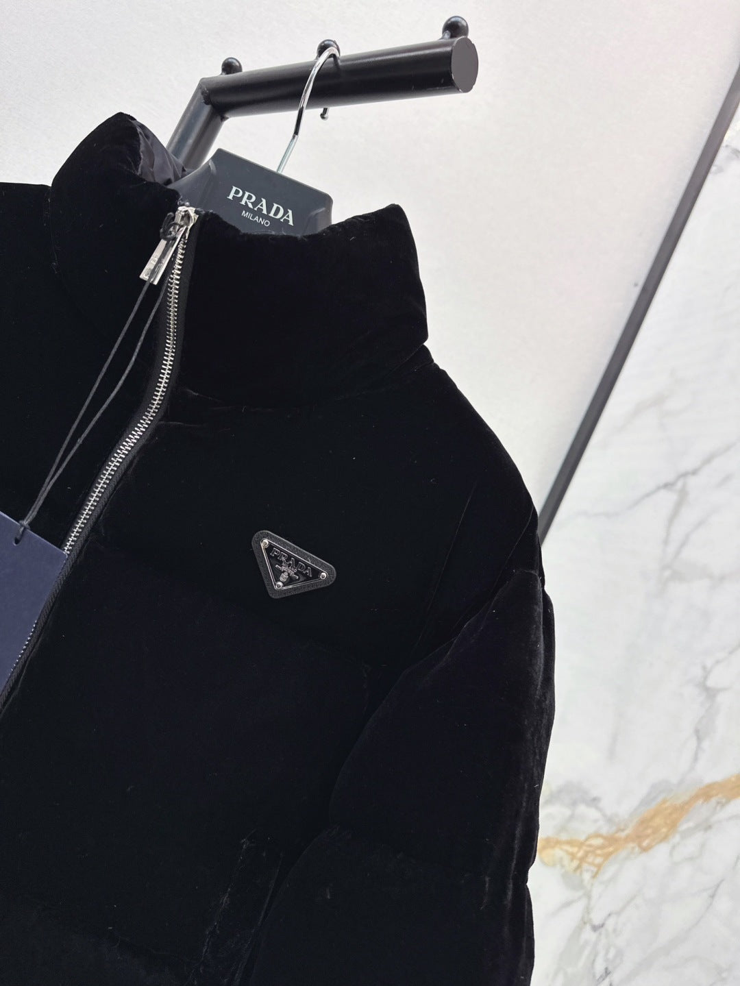 Pra 25fw down jacket