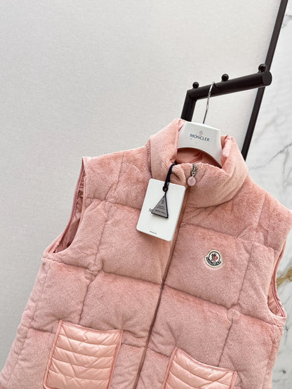 Monc 25fw down vest