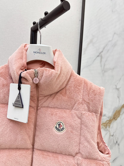 Monc 25fw down vest