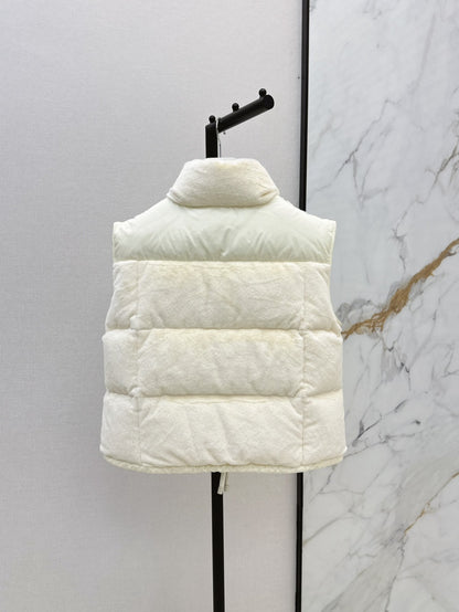 Monc 25fw down vest