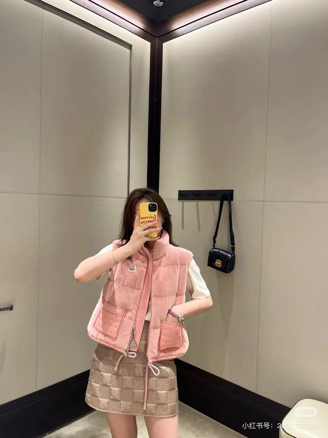 Monc 25fw down vest