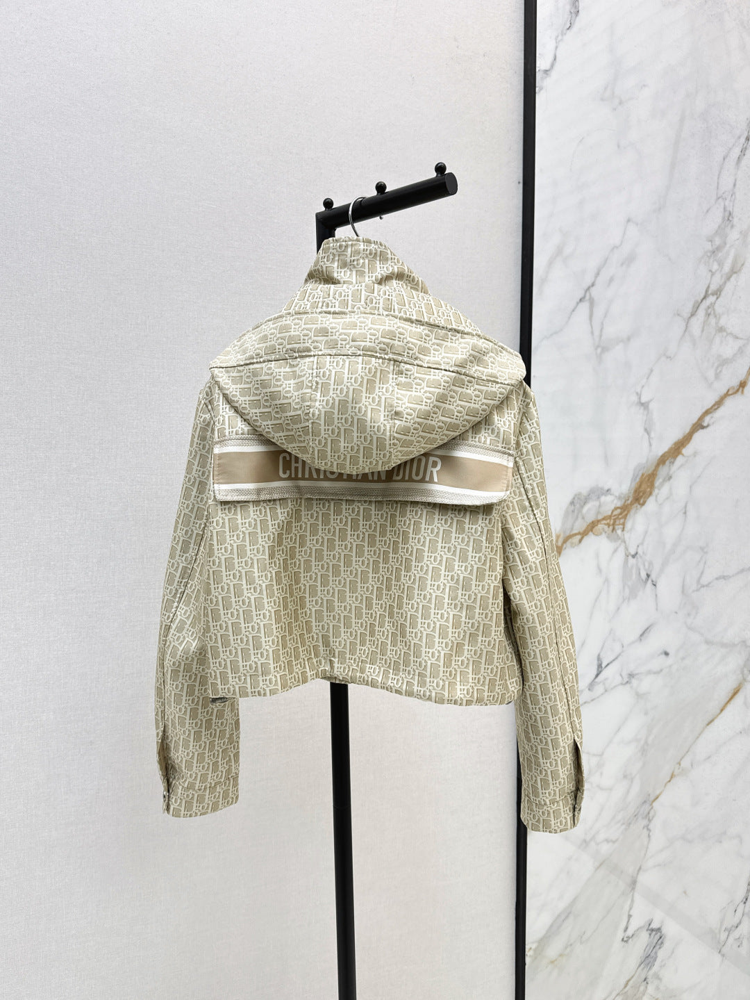 CD 25fw jacquard jacket