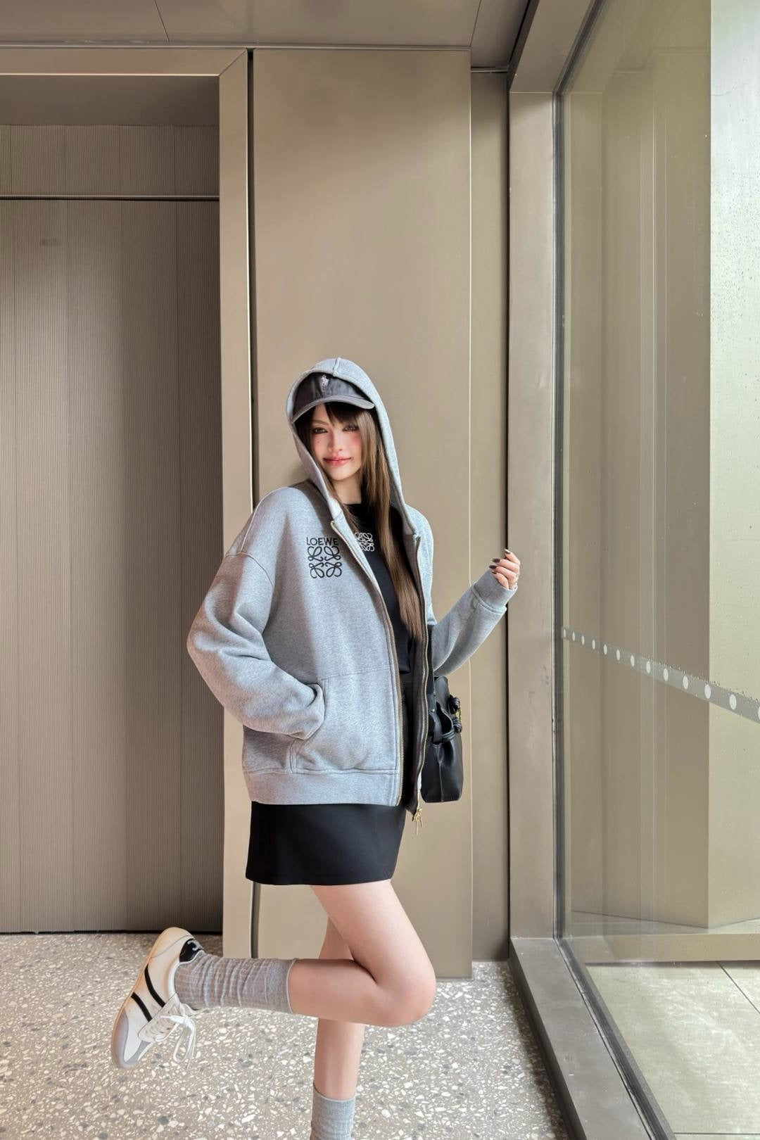 Loe 25fw embroidered jacket