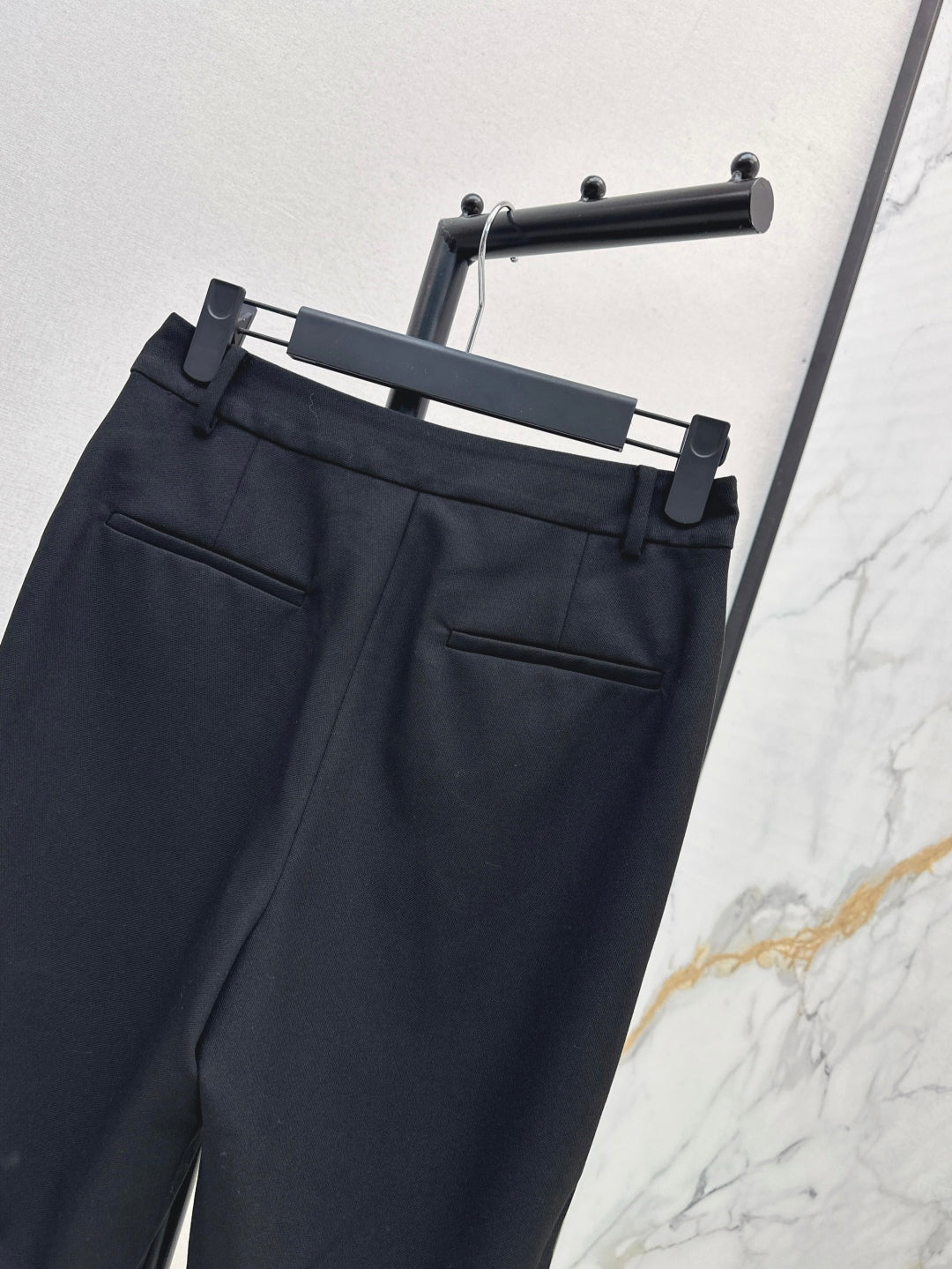 CD 25fw pants