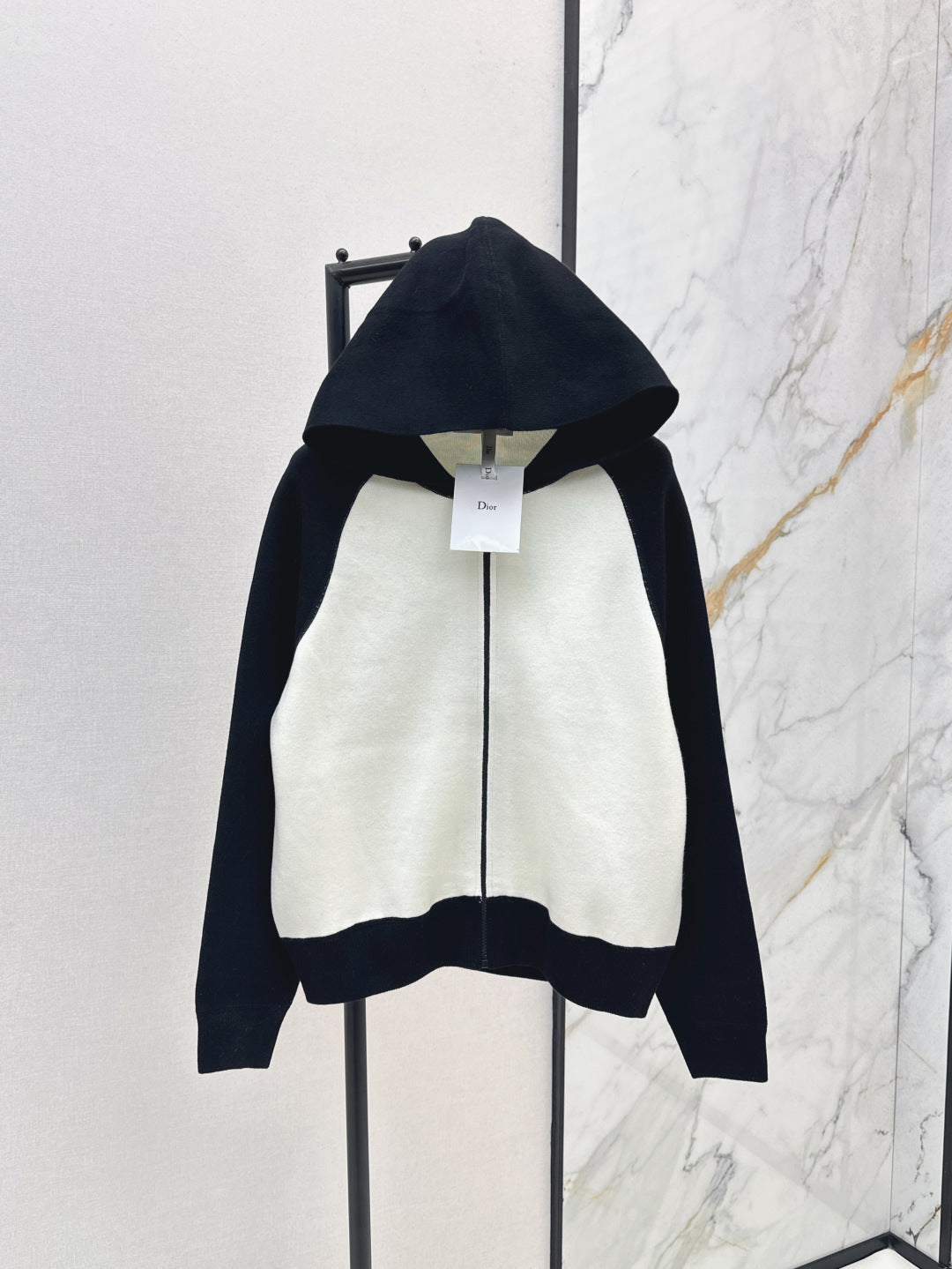 CD 25fw jacquard jacket