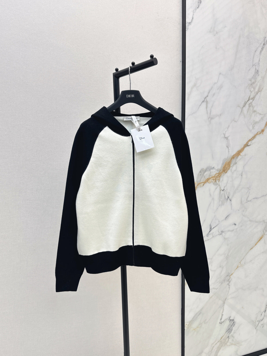 CD 25fw jacquard jacket