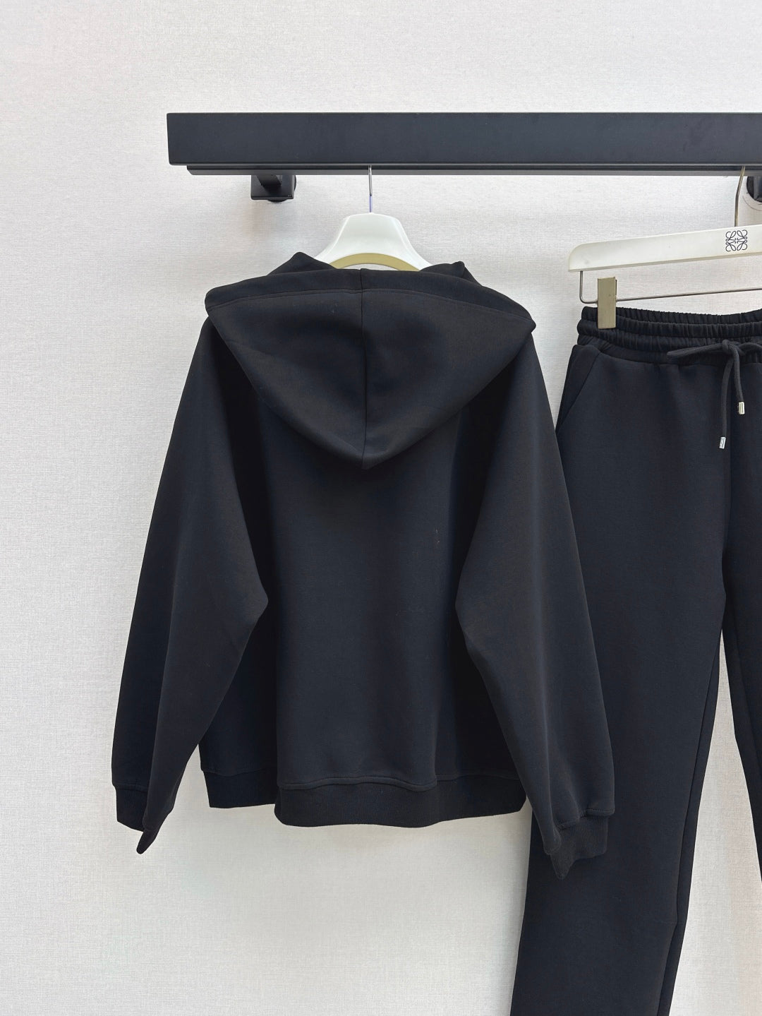 Loe 25fw tracksuit