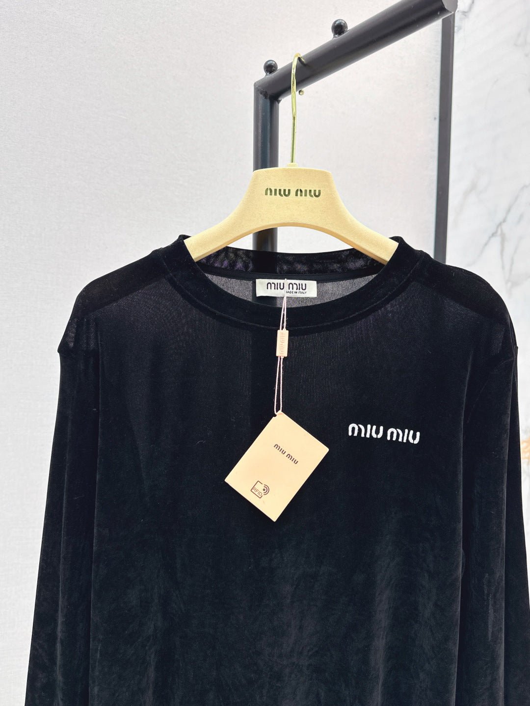 Miu 25fw velvet shirt