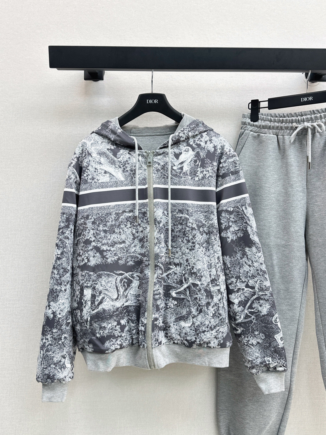 CD 25fw reversible tracksuit