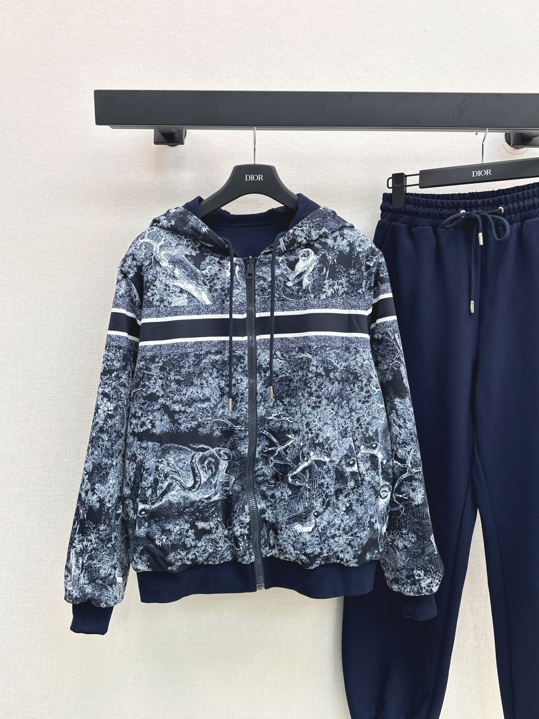 CD 25fw reversible tracksuit