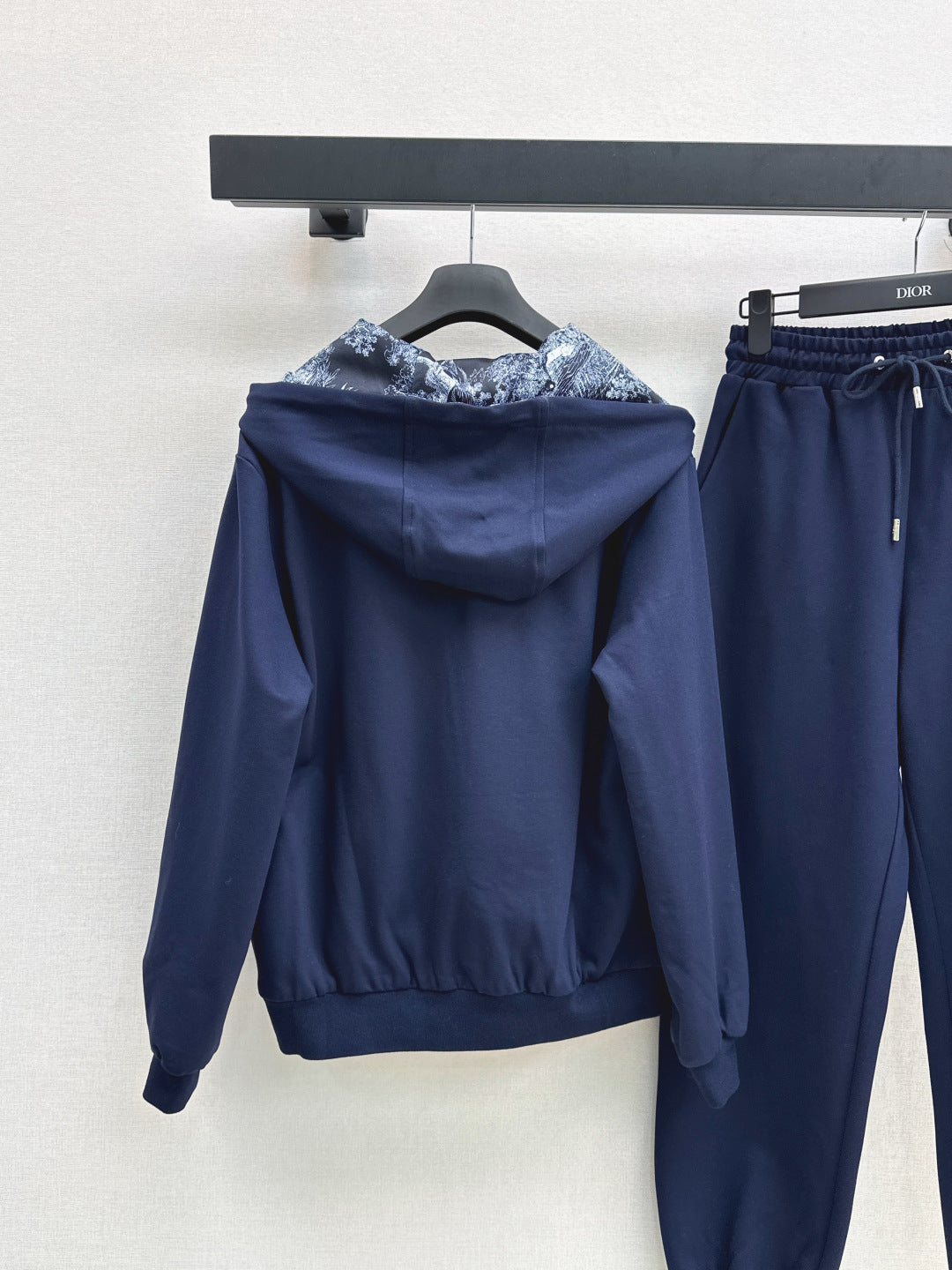 CD 25fw reversible tracksuit