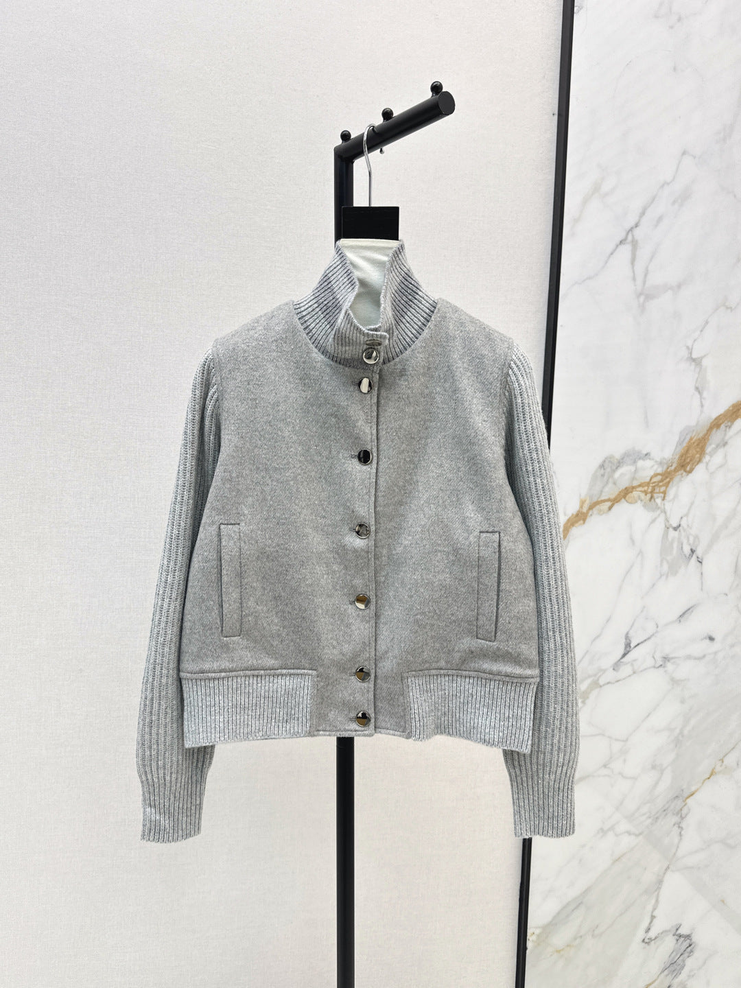 Loro 25fw cashmere jacket