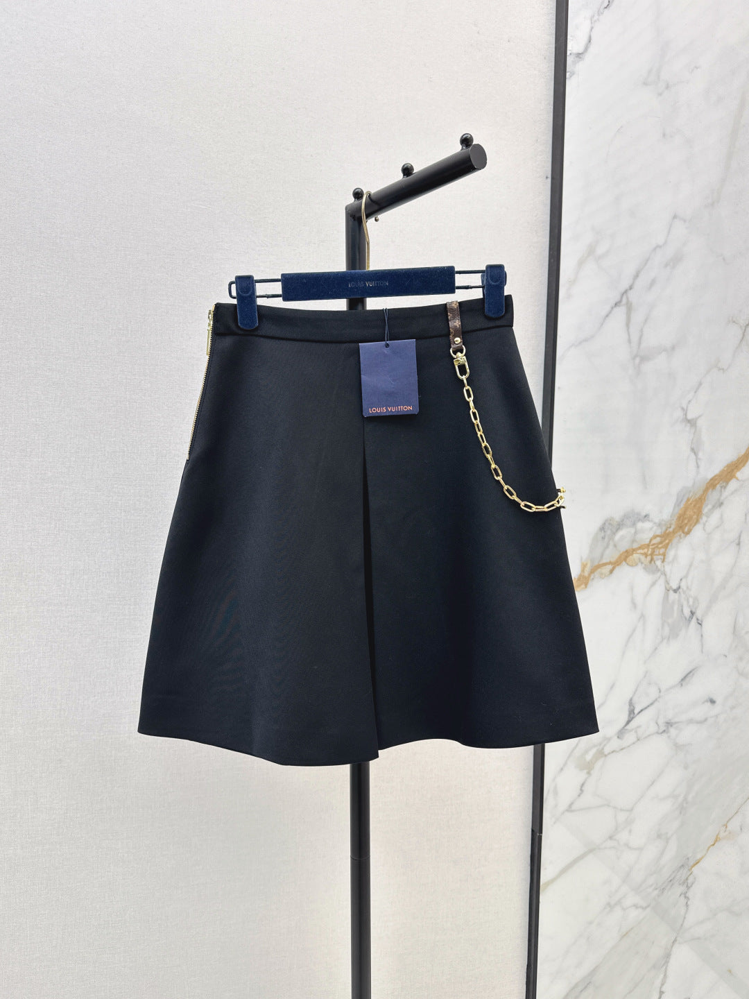 Louis 25fw skirt