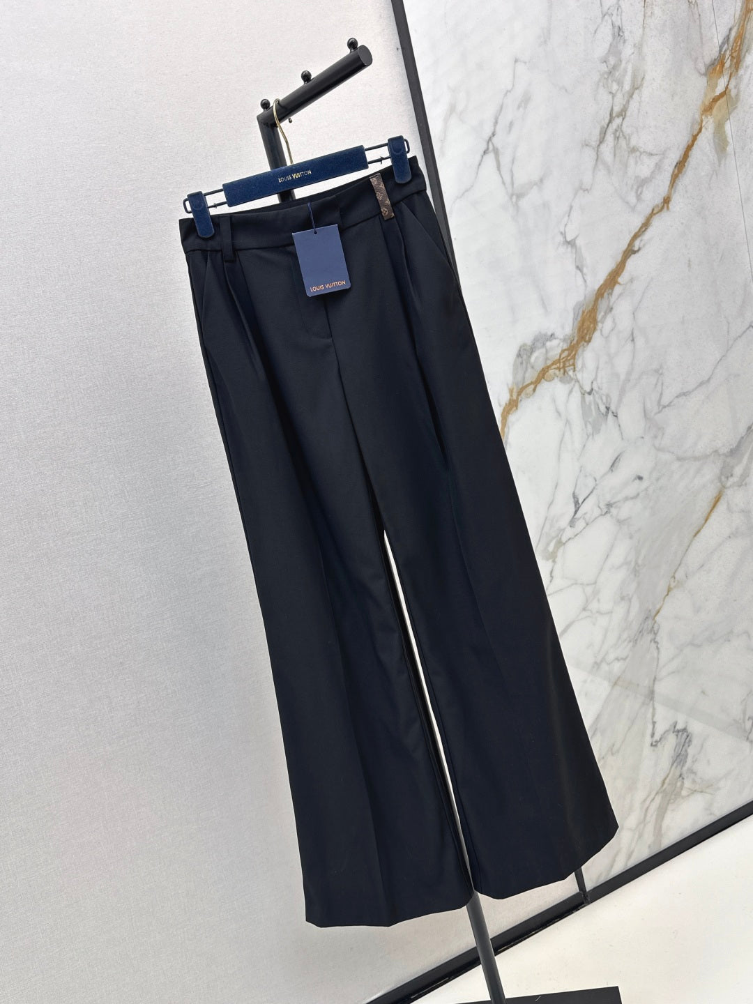 Louis 25fw pants
