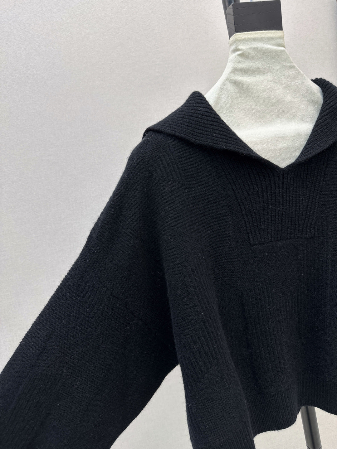 Herm 25fw jacquard sweater