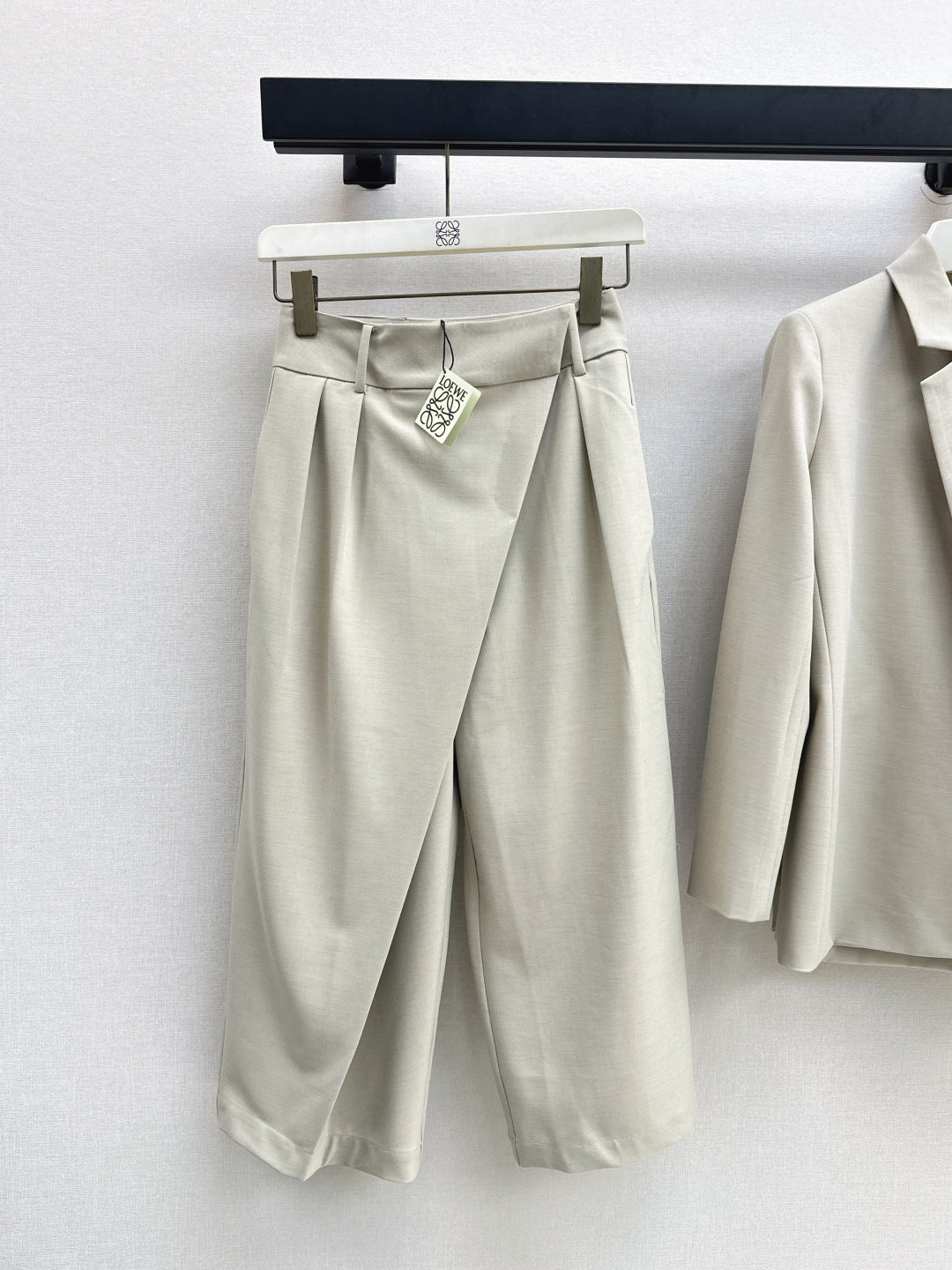Loe 25fw pants