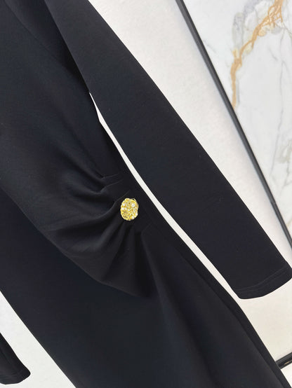 Loe 25fw pleated dress