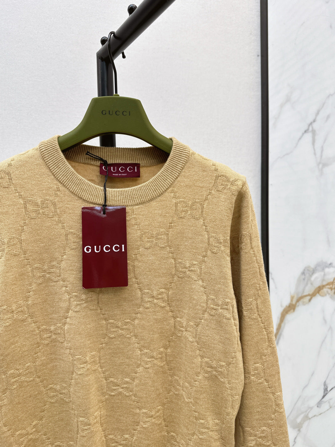 Guc 25fw jacquard sweater