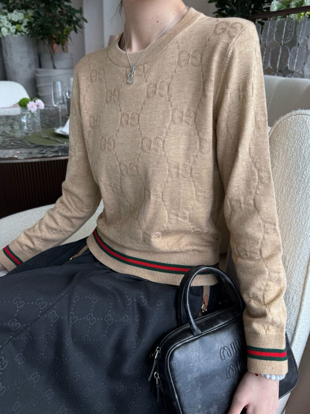 Guc 25fw jacquard sweater