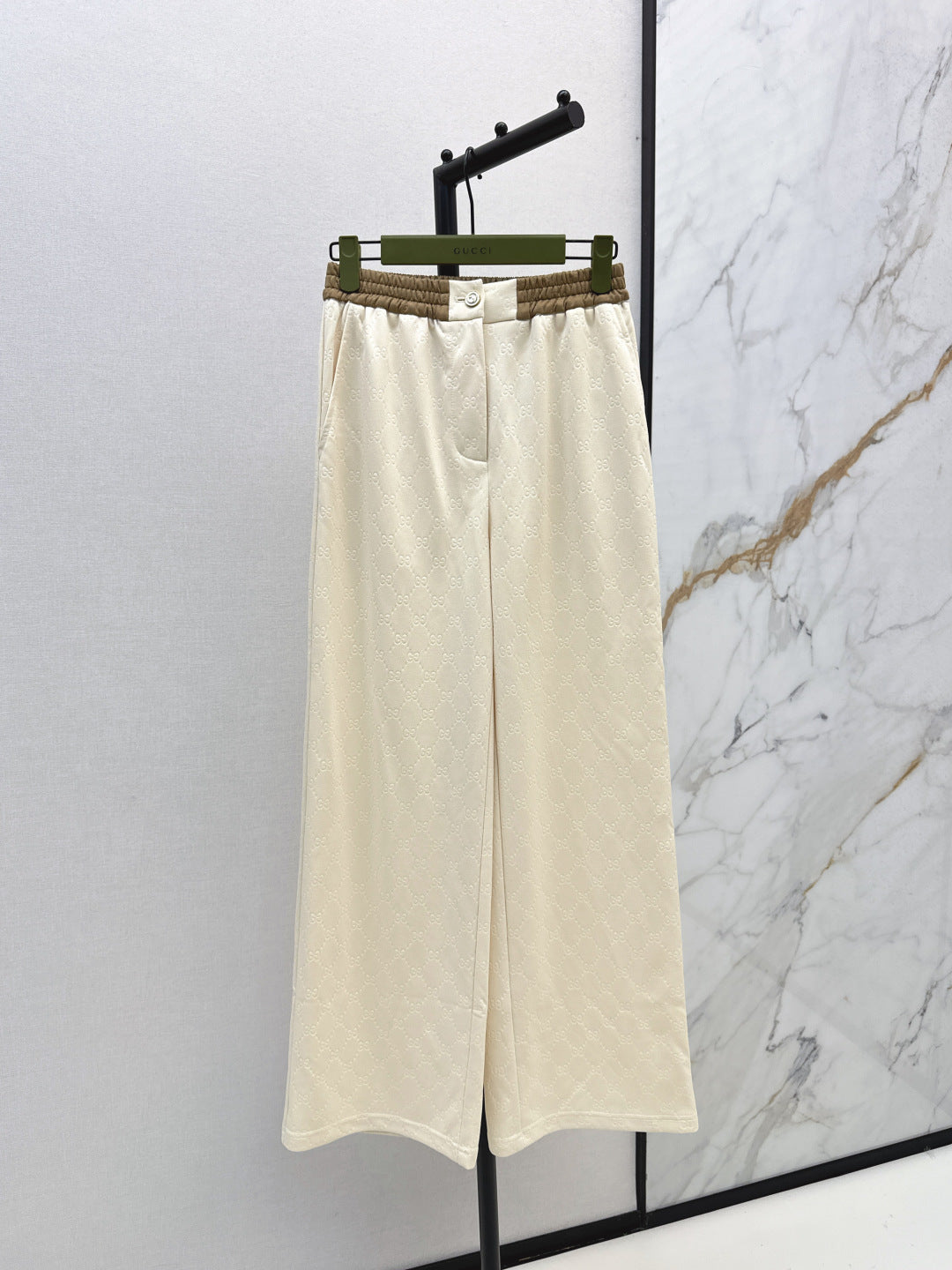 Guc 25fw jacquard pants