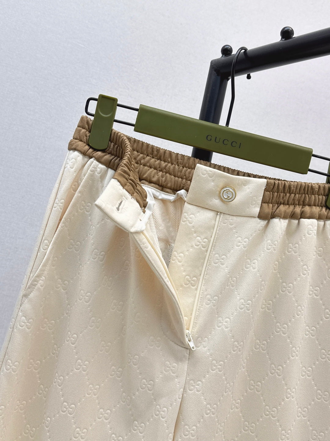 Guc 25fw jacquard pants