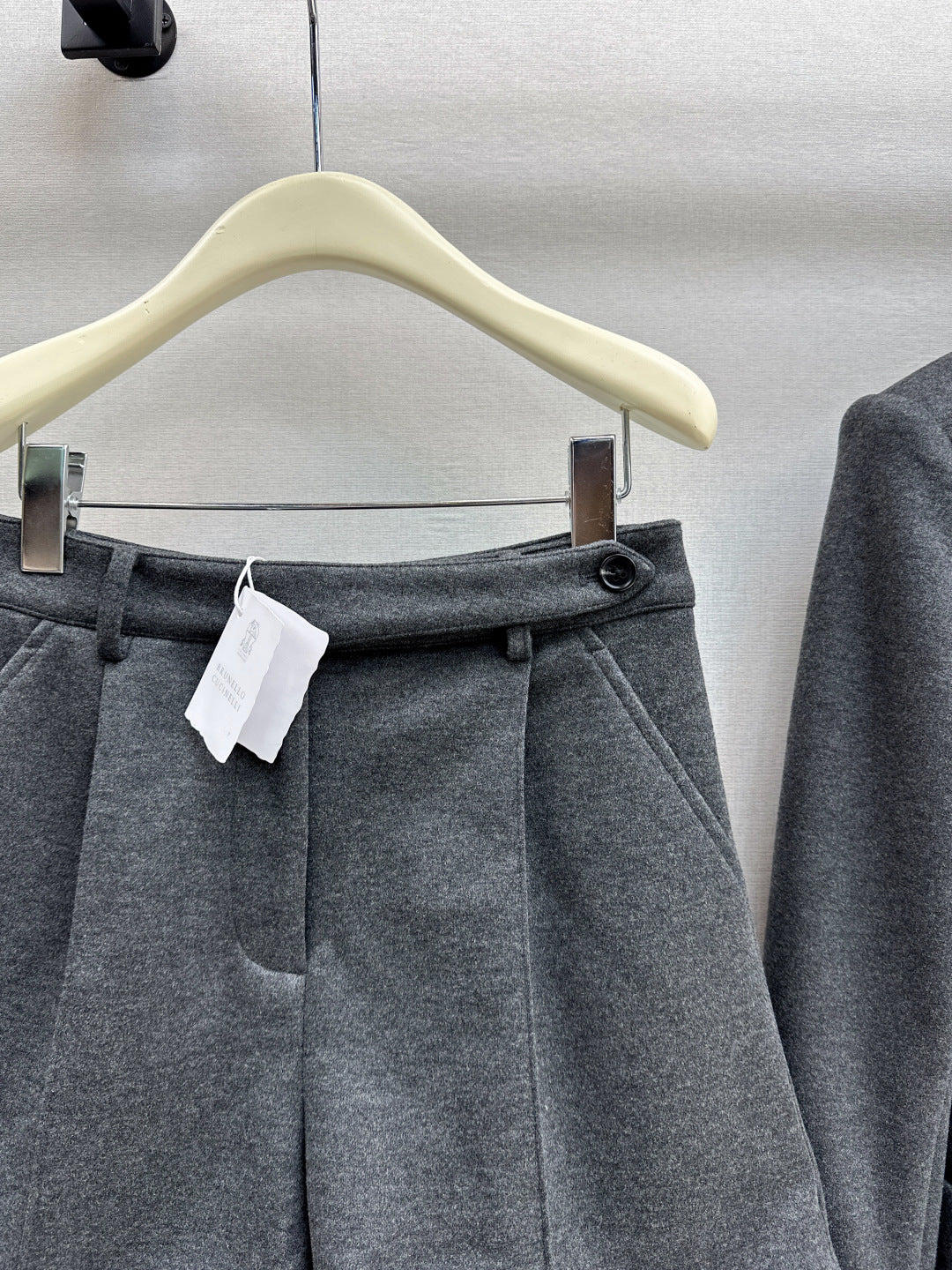 Brun 25fw short