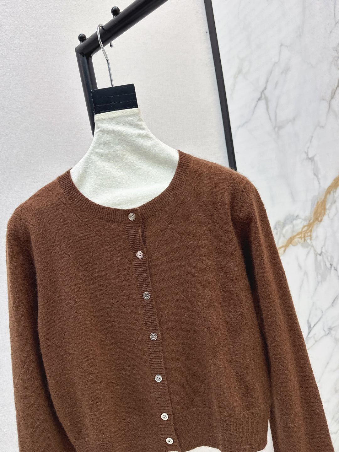 Pra 25fw knitted cardigan