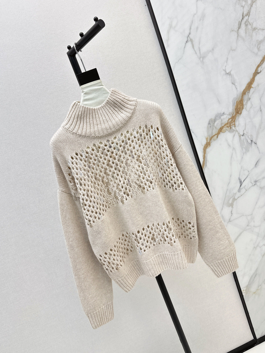 Brune 25fw cashmere sweater