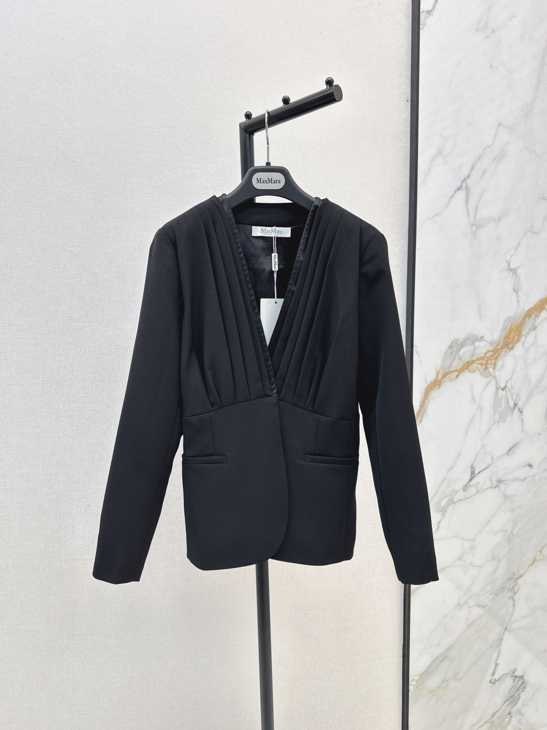 Max 25fw pleated blazer