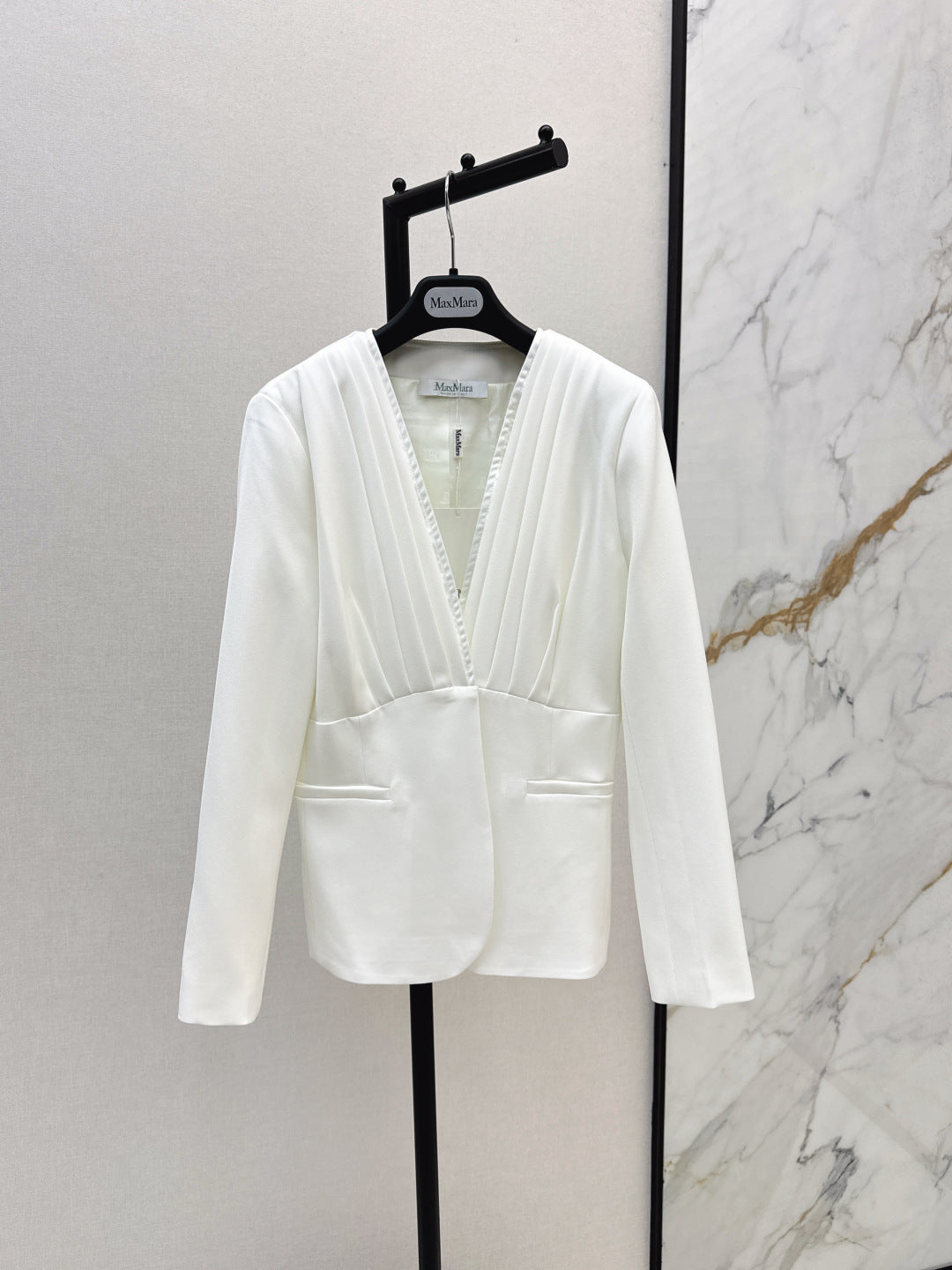 Max 25fw pleated blazer