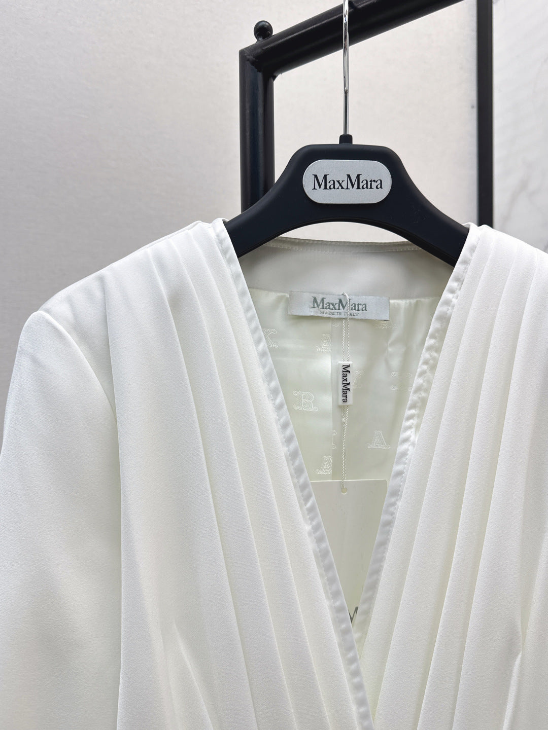 Max 25fw pleated blazer