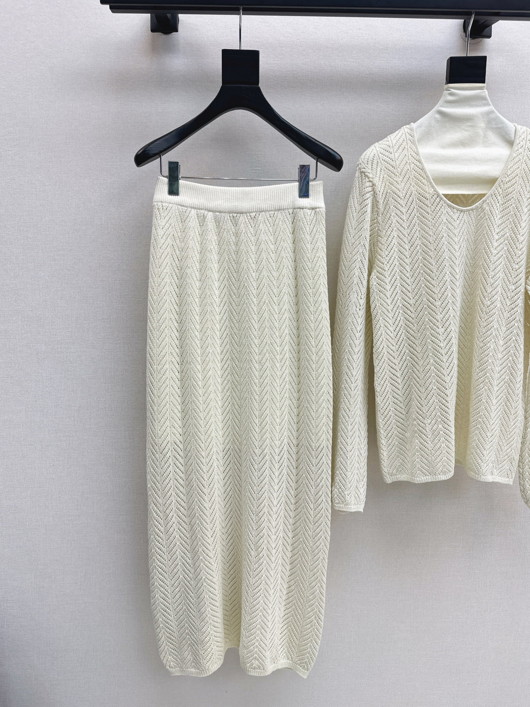 Brune 25fw knitted suit