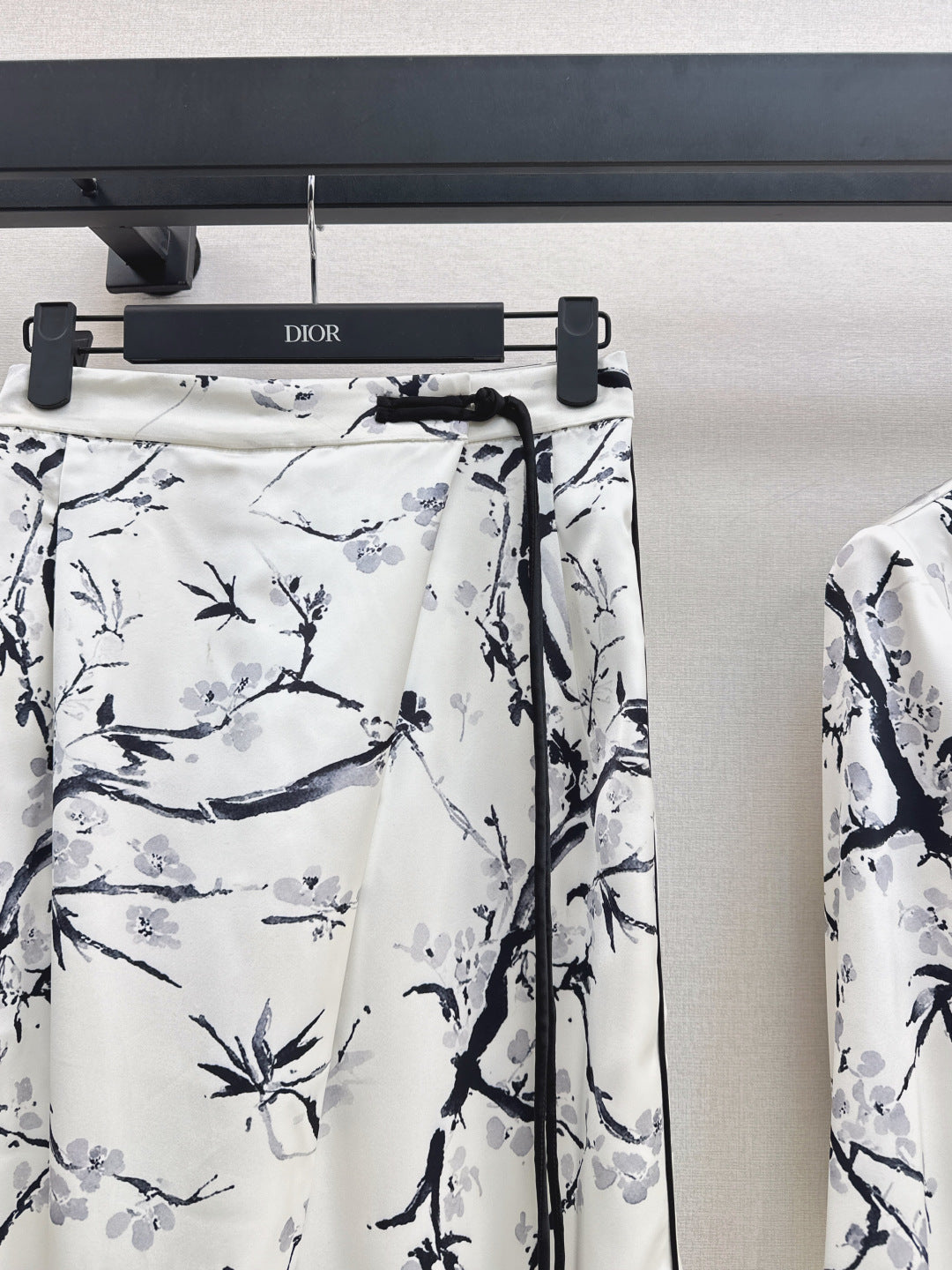 CD 25fw printed pants