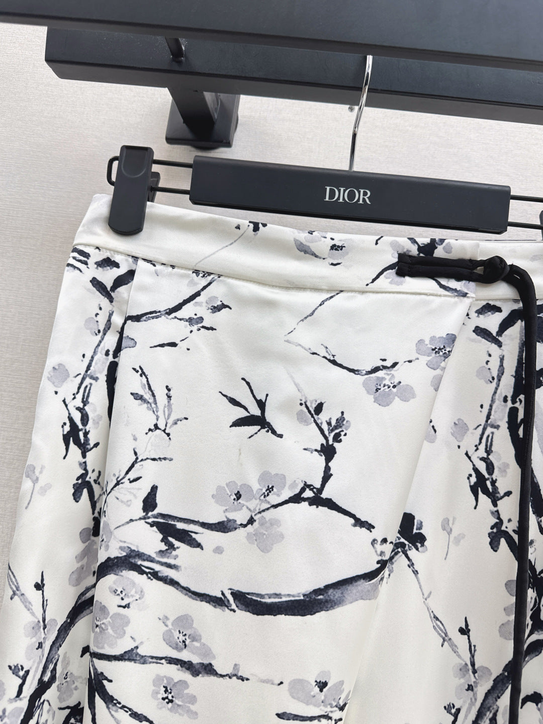 CD 25fw printed pants