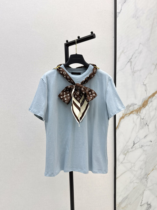 Louis 25fw scarf t-shirt