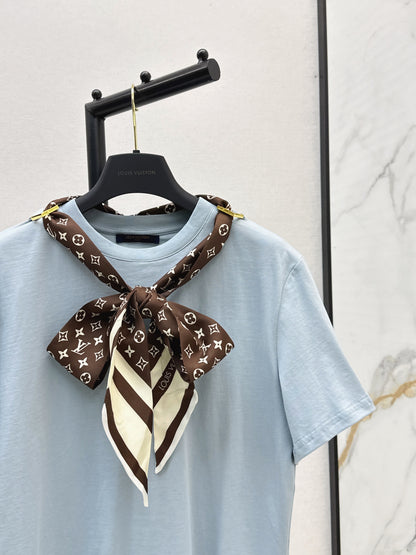 Louis 25fw scarf t-shirt