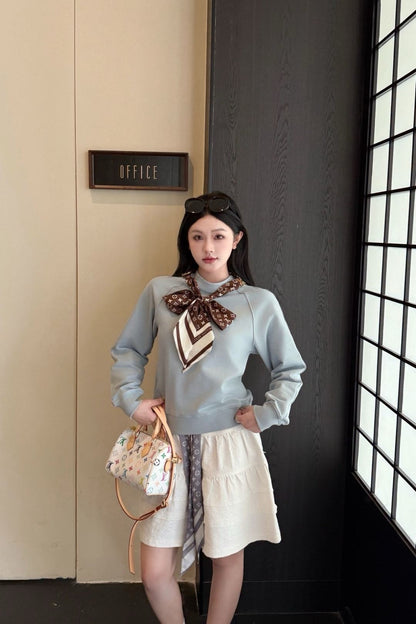 Louis 25fw scarf sweatshirt
