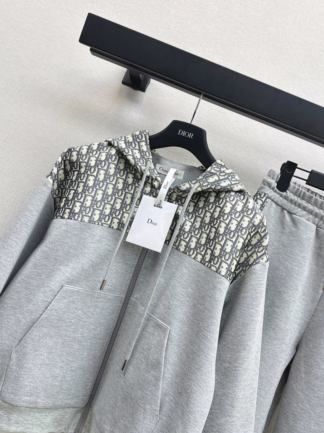 CD 25fw printed suit