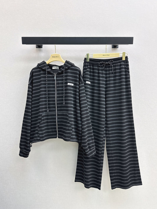 Miu 25fw tracksuit